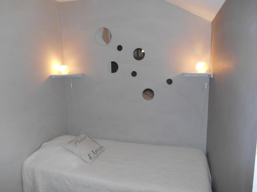 Hotel Escampette Saint-Aubin-en-Charollais Pokój zdjęcie