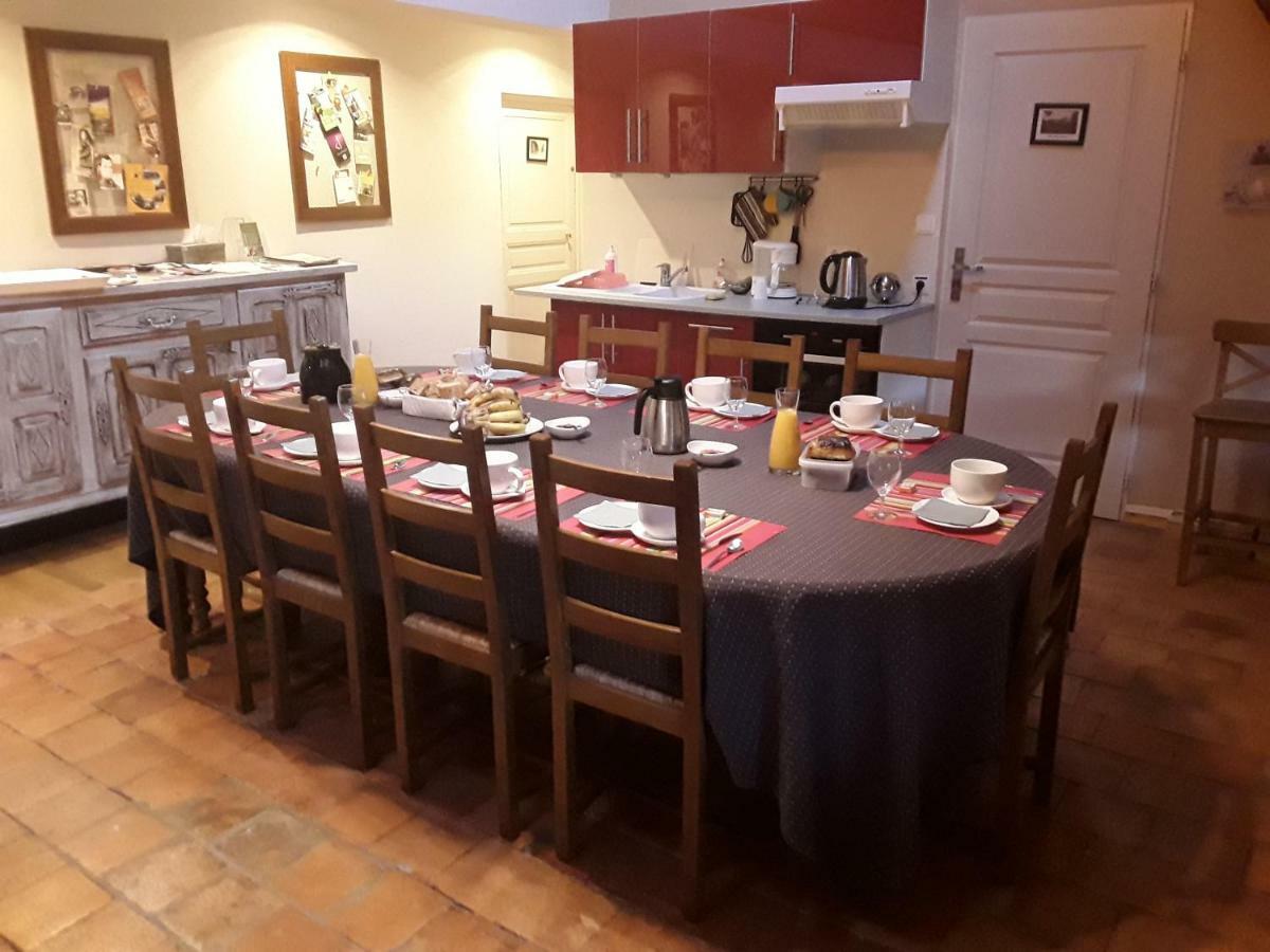 Hotel Escampette Saint-Aubin-en-Charollais Zewnętrze zdjęcie